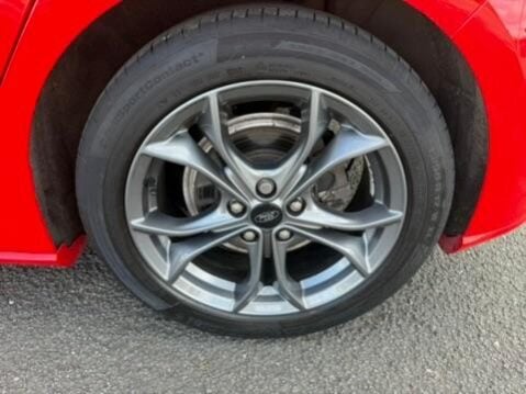 Ford Focus 1.0T EcoBoost ST-Line Euro 6 (s/s) 5dr 24