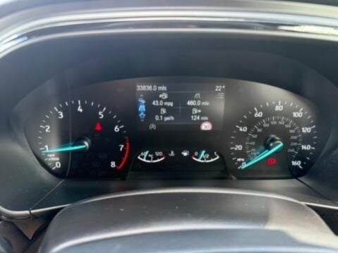 Ford Focus 1.0T EcoBoost ST-Line Euro 6 (s/s) 5dr 28