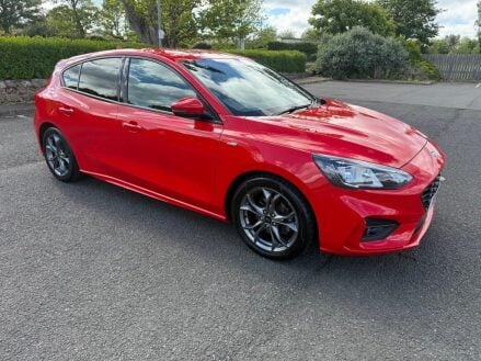 Ford Focus 1.0T EcoBoost ST-Line Euro 6 (s/s) 5dr