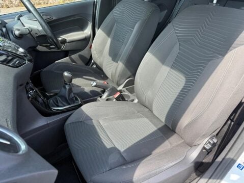 Ford Fiesta 1.25 Zetec Euro 6 5dr 28