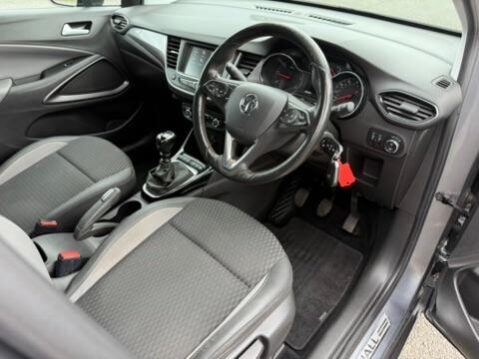 Vauxhall Crossland X 1.6 Turbo D Elite Euro 6 (s/s) 5dr 13