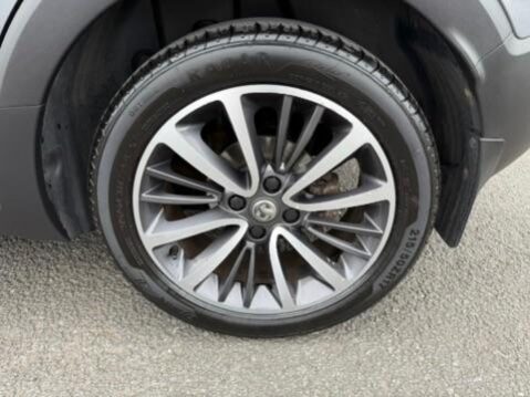 Vauxhall Crossland X 1.6 Turbo D Elite Euro 6 (s/s) 5dr 26
