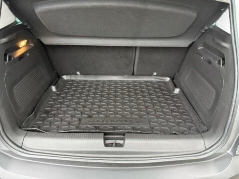Vauxhall Crossland X 1.6 Turbo D Elite Euro 6 (s/s) 5dr 30