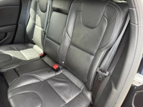Volvo V40 1.5 T3 R-Design Edition Auto Euro 6 (s/s) 5dr 13