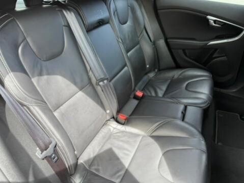 Volvo V40 1.5 T3 R-Design Edition Auto Euro 6 (s/s) 5dr 14