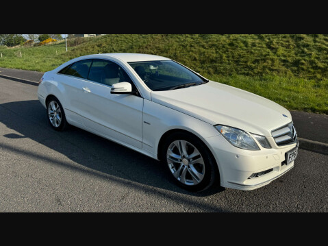 Mercedes-Benz E Class 2.1 E220 SE CDi BlueEfficiency 2dr 1