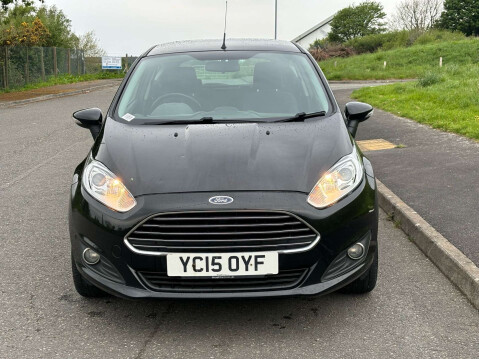 Ford Fiesta 1.2 Fiesta Zetec 3dr 2