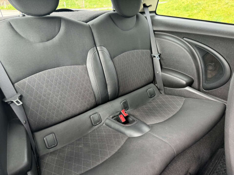 Mini Hatch 1.6 Cooper Baker Street 3dr 12