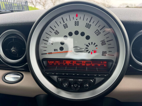 Mini Hatch 1.6 Cooper Baker Street 3dr 9