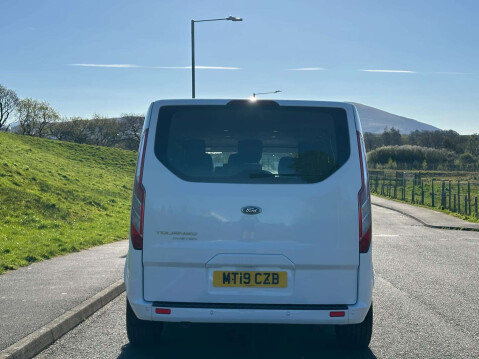 Ford Tourneo Custom 2.0 Tourneo Custom 310 Titanium TDCi 4dr 5