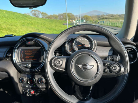Mini Hatch 1.5 Cooper 3dr 12