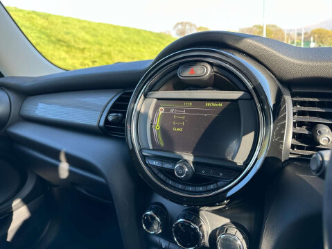 Mini Hatch 1.5 Cooper 3dr 9