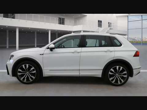 Volkswagen Tiguan 2.0 TDi 150 R LINE 5dr 6