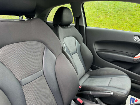 Audi A1 1.6 A1 Competition Edition Line TDI 3dr 8