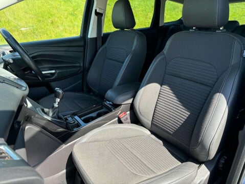 Ford Kuga 2.0 Kuga Titanium TDCI 5dr 12