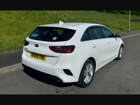 Kia Ceed 1.6 Ceed 2 CRDi ISG 5dr 4