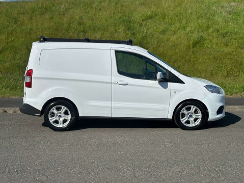 Ford Transit Courier 1.5 Transit Courier Limited TDCi 6