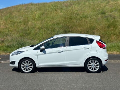 Ford Fiesta 1.5 Fiesta Titanium TDCi 5dr 4