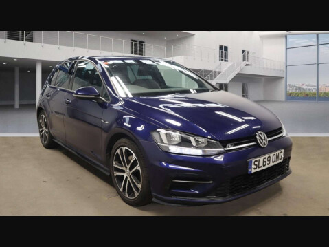 Volkswagen Golf 2.0 Golf R-Line TDI Semi-Auto 5dr 1