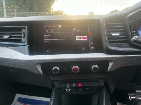 Audi A1 1.0 A1 Sportback 25 TFSI S Line Semi-Auto 5dr 15