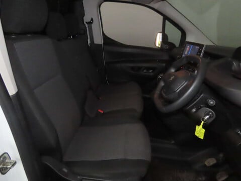 Peugeot Partner 1.5 Partner Professional L1 Blue HDi 7