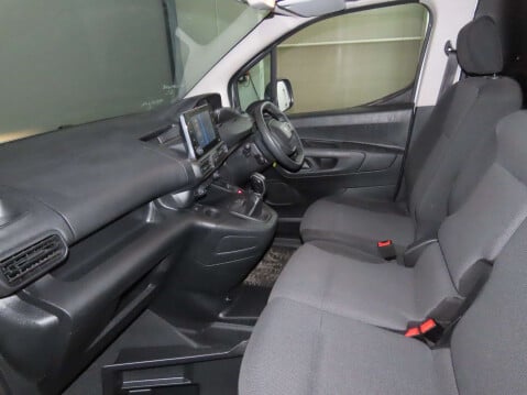 Peugeot Partner 1.5 Partner Professional L1 Blue HDi 8