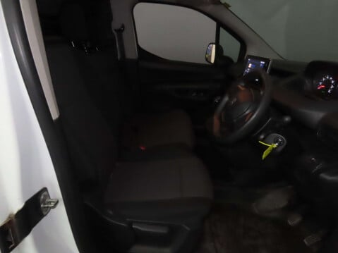 Peugeot Partner 1.5 Partner Professional L1 Blue HDi 11