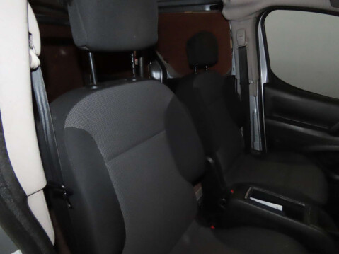 Peugeot Partner 1.6 Partner S L1 Blue HDi 9