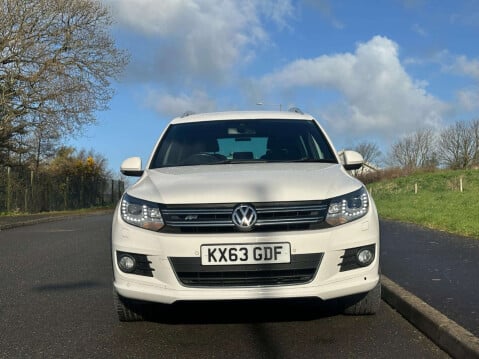 Volkswagen Tiguan 2.0 Tiguan R-Line TDI BlueMotion Technology 4Motion 4WD 5dr 3