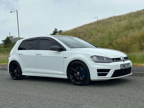 Volkswagen Golf 2.0 Golf R 4WD 5dr 1