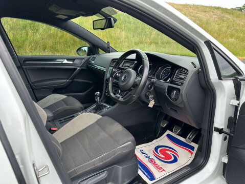 Volkswagen Golf 2.0 Golf R 4WD 5dr 16