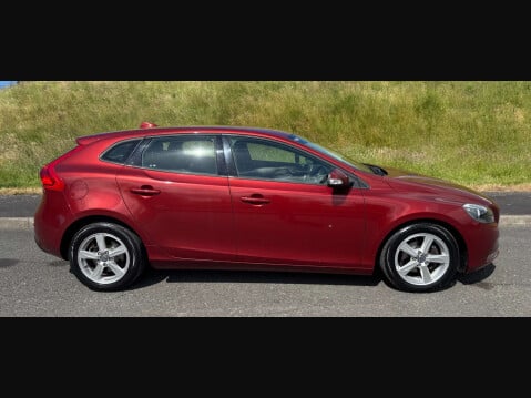 Volvo V40 1.6 V40 ES D2 5dr 9