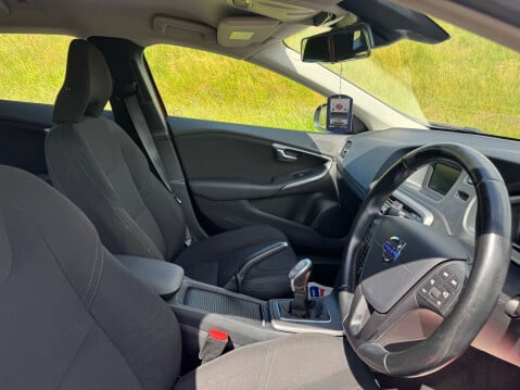 Volvo V40 1.6 V40 ES D2 5dr 11