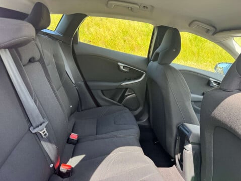 Volvo V40 1.6 V40 ES D2 5dr 12