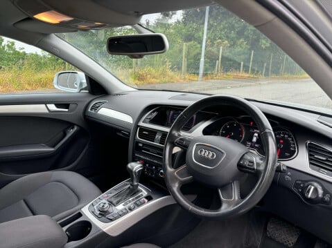 Audi A4 2.0 A4 SE TDI CVT 5dr 12