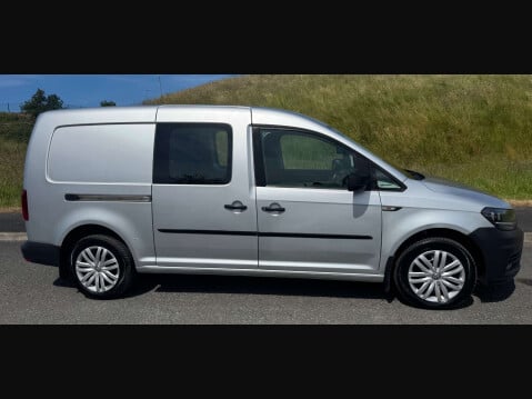 Volkswagen Caddy 2.0 Caddy Maxi C20 TDI Semi-Auto 2