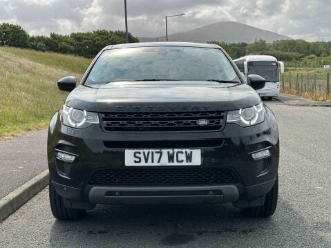 Land Rover Discovery Sport 2.0 Discovery Sport Black HSE TD4 Auto 4WD 5dr 3