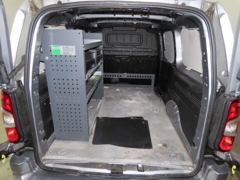 Vauxhall Combo 1.6 Combo 2300 Sportive S/S 8