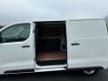 Vauxhall Vivaro 1.5 Vivaro 2700 Dynamic S/S 6