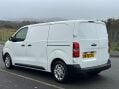 Vauxhall Vivaro 1.5 Vivaro 2700 Dynamic S/S 4