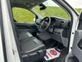 Vauxhall Vivaro 1.5 Vivaro 2700 Dynamic S/S 8