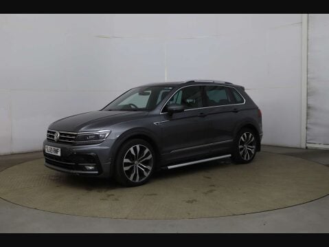 Volkswagen Tiguan 2.0 Tiguan R-Line Tech TDI Semi-Auto 5dr 1