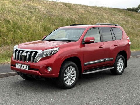 Toyota Land Cruiser 2.8 Land Cruiser Invincible D-4D Auto 4WD 5dr 3