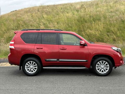 Toyota Land Cruiser 2.8 Land Cruiser Invincible D-4D Auto 4WD 5dr 4