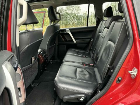 Toyota Land Cruiser 2.8 Land Cruiser Invincible D-4D Auto 4WD 5dr 15