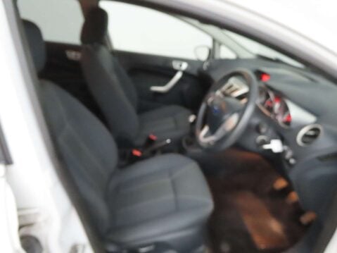 Ford Fiesta 1.2 Fiesta Zetec 5dr 9