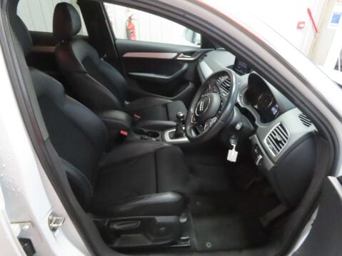 Audi Q3 2.0 Q3 S Line TDI 5dr 9