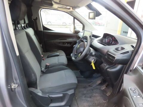 Peugeot Partner 1.6 Partner Asphalt L1 Blue HDi 9