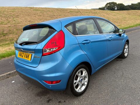 Ford Fiesta 1.4 Fiesta Zetec TDCi 70 5dr 4