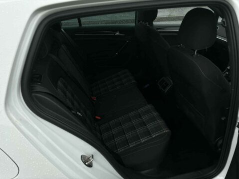 Volkswagen Golf 2.0 Golf GTD 5dr 15